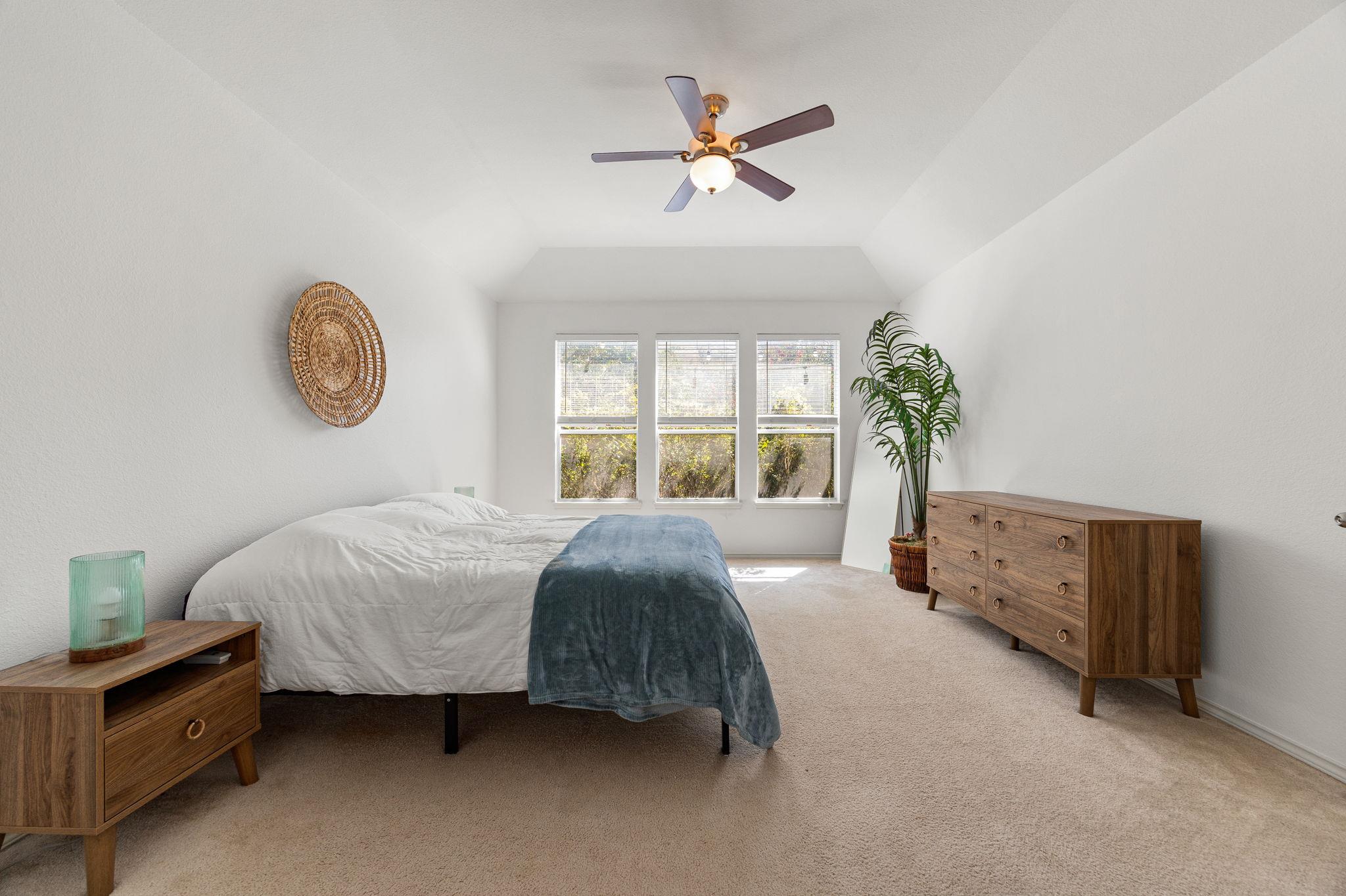 21001 Haddington Cv, Hutto, TX 78634