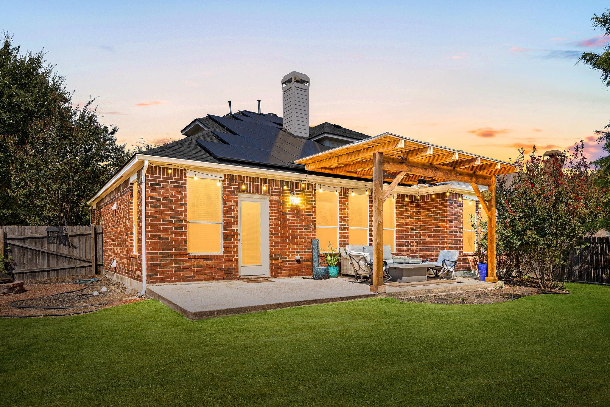 21001 Haddington Cv, Hutto, TX 78634