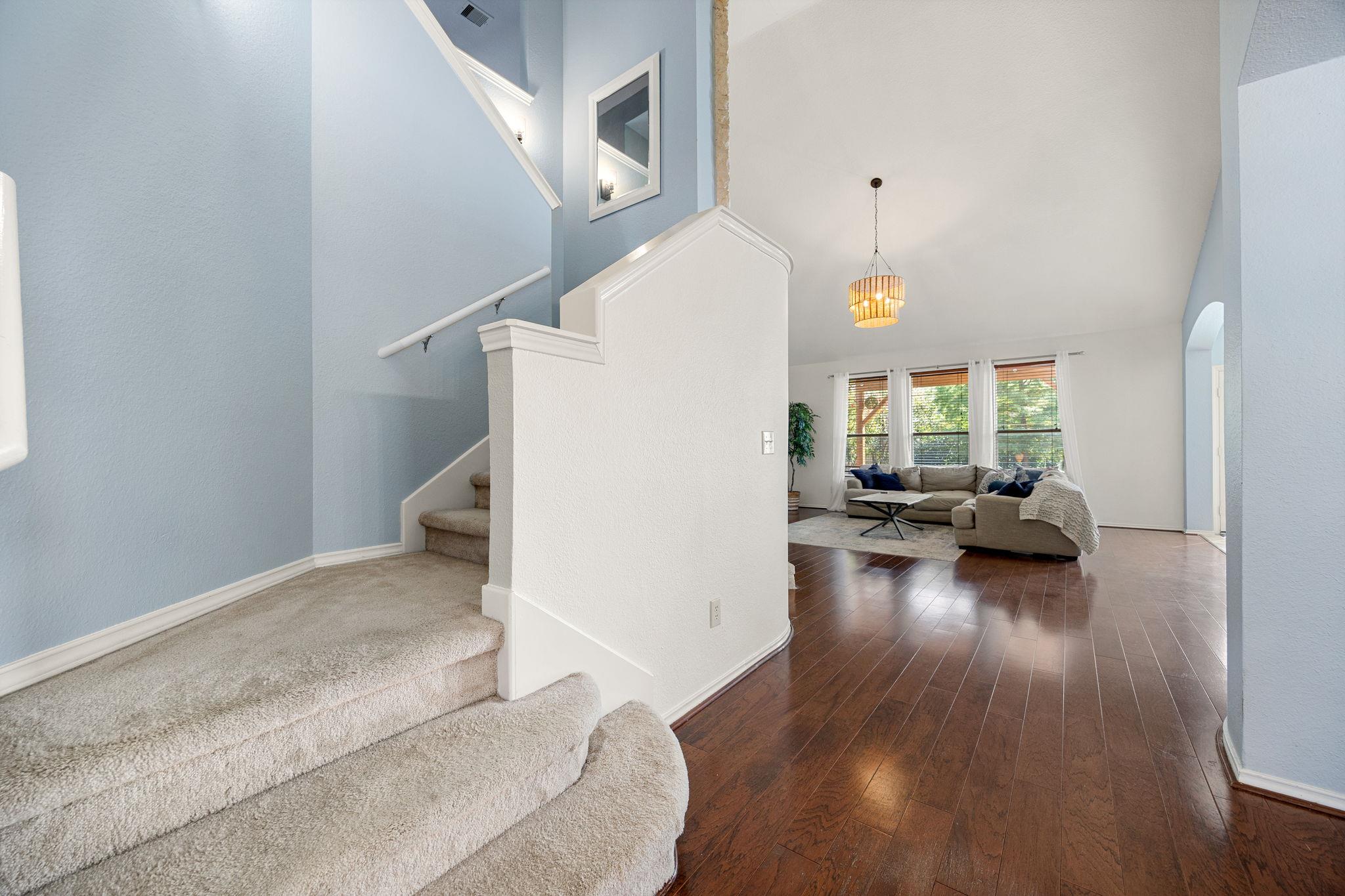 21001 Haddington Cv, Hutto, TX 78634