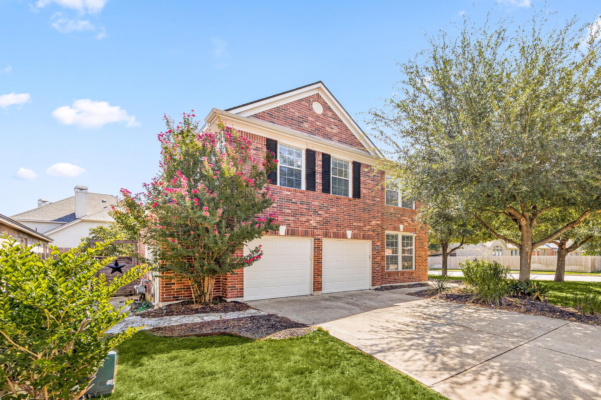 21001 Haddington Cv, Hutto, TX 78634