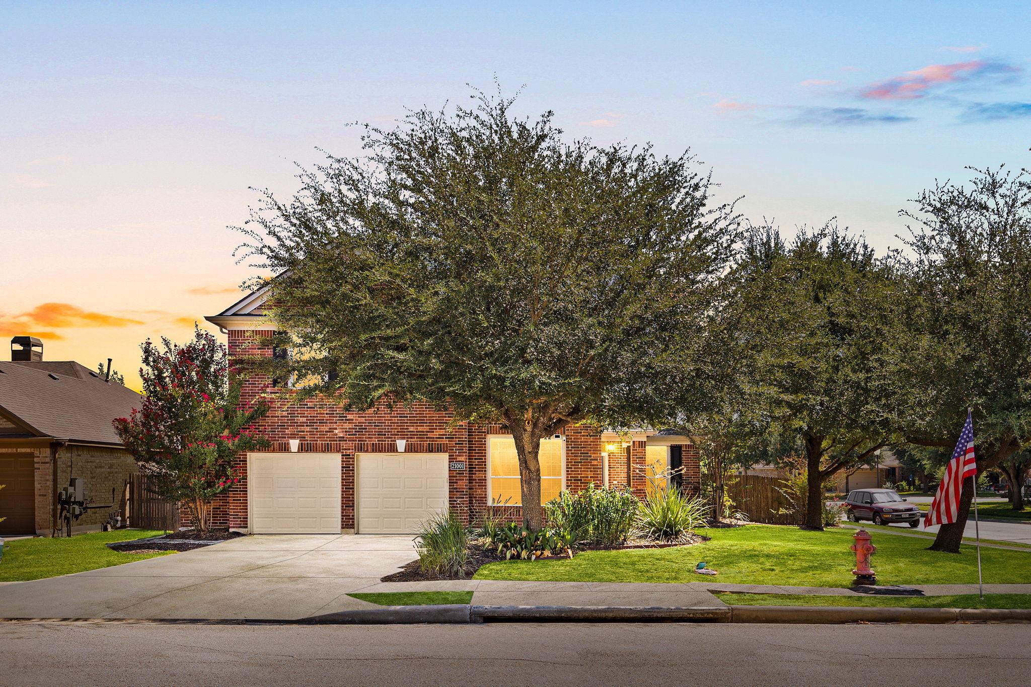 21001 Haddington Cv, Hutto, TX 78634