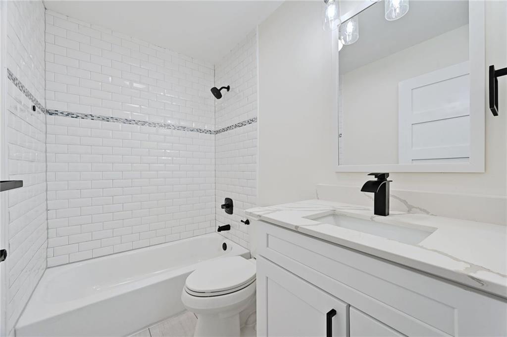 3511 Alpine Cir # 1, Austin, TX 78704