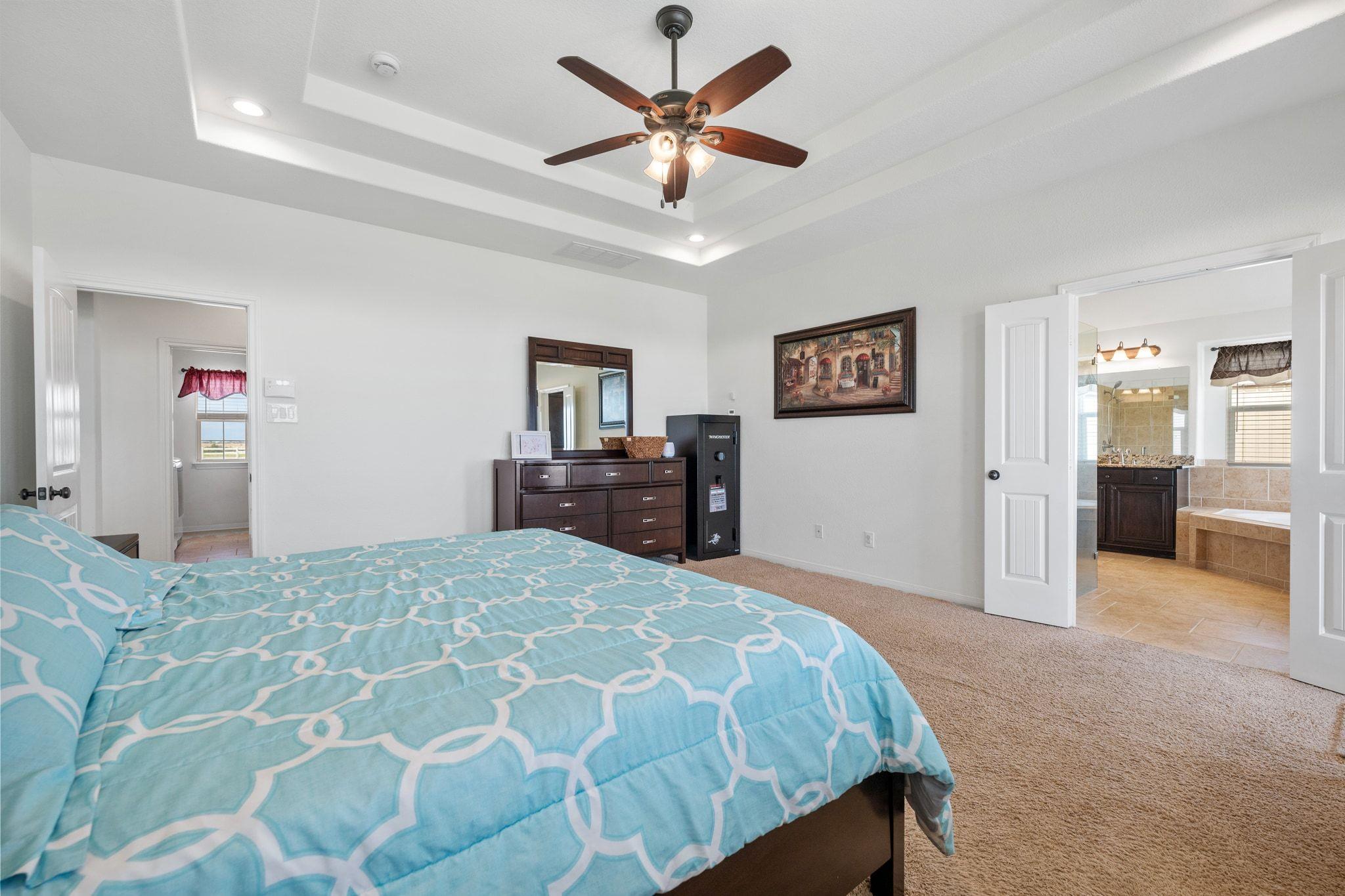 2955 County Road 100, Hutto, TX 78634