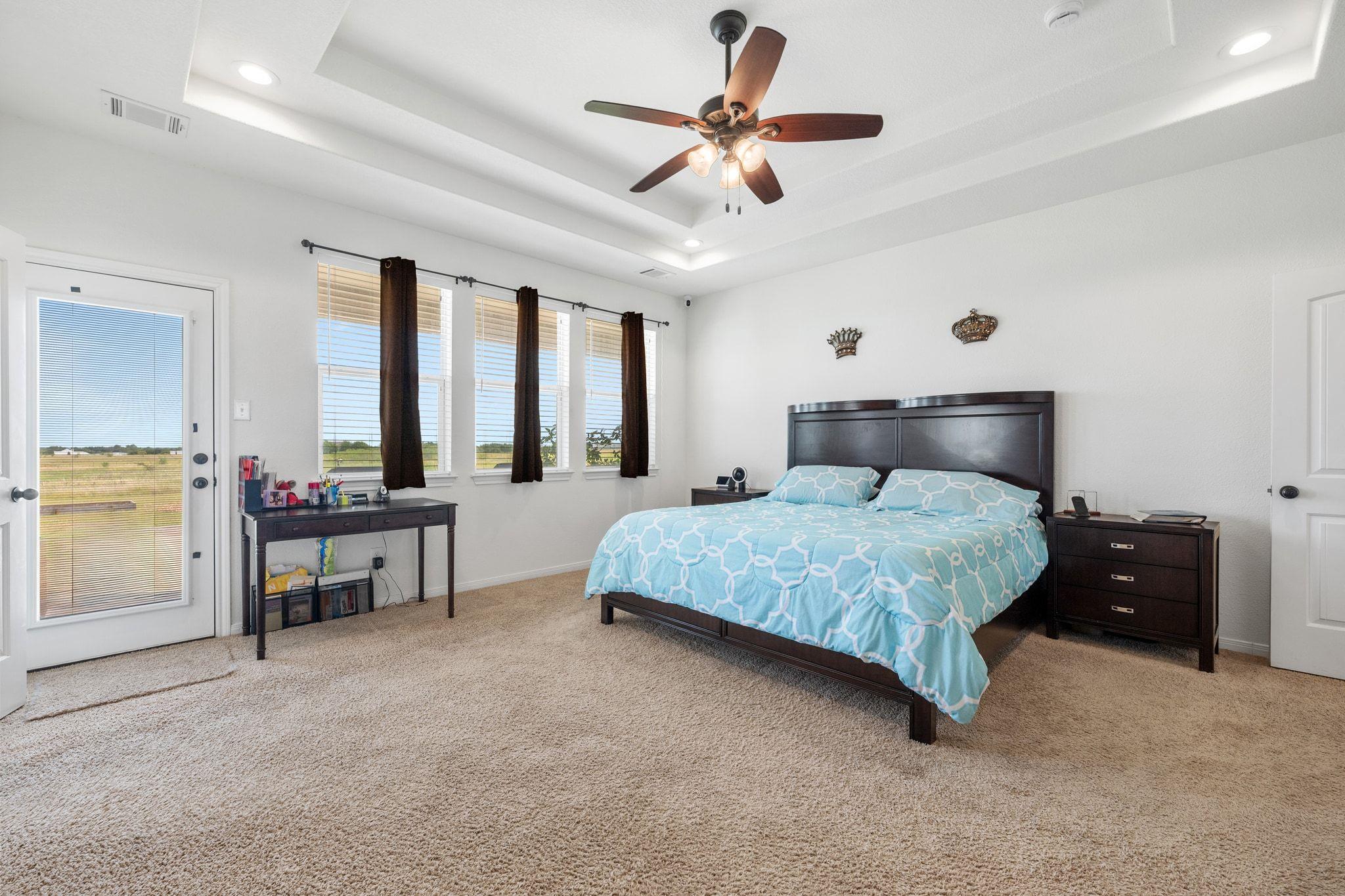 2955 County Road 100, Hutto, TX 78634