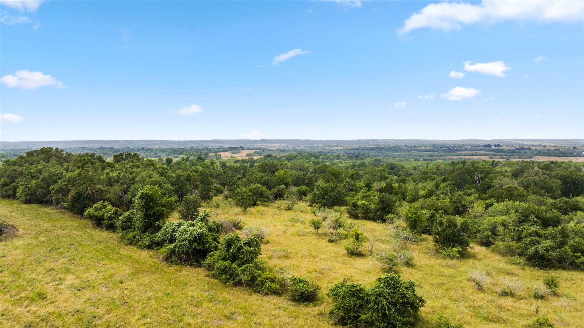 3575 Westwood Rd, Lockhart, TX 78644