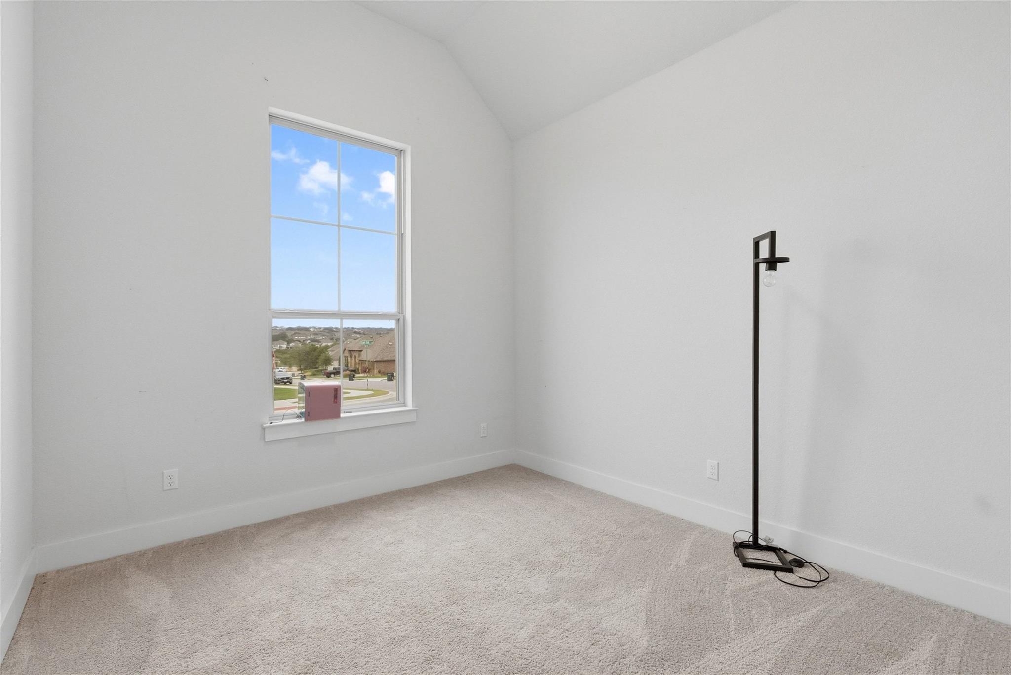 205 Quiet Oak Rd, San Marcos, TX 78666