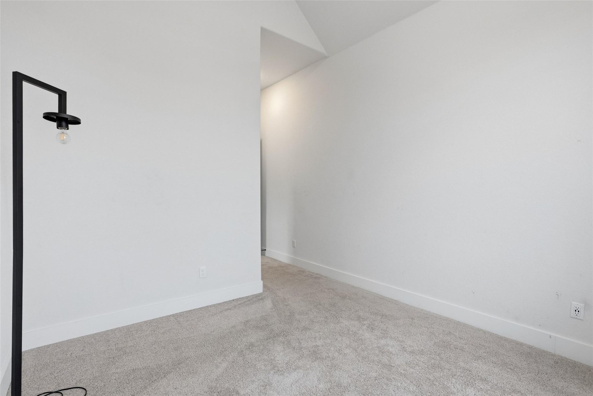 205 Quiet Oak Rd, San Marcos, TX 78666