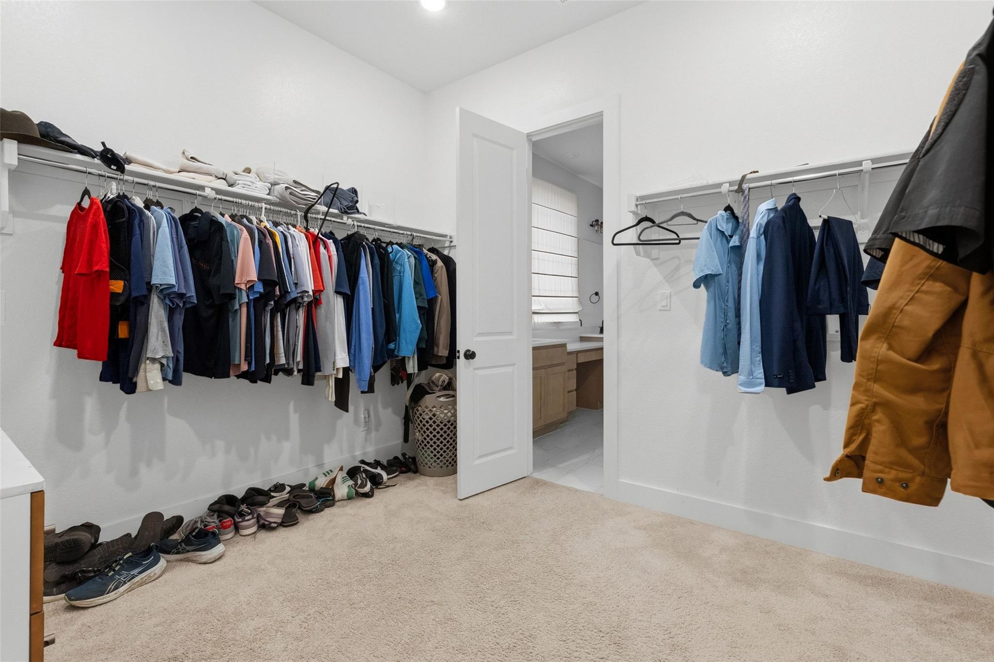 205 Quiet Oak Rd, San Marcos, TX 78666