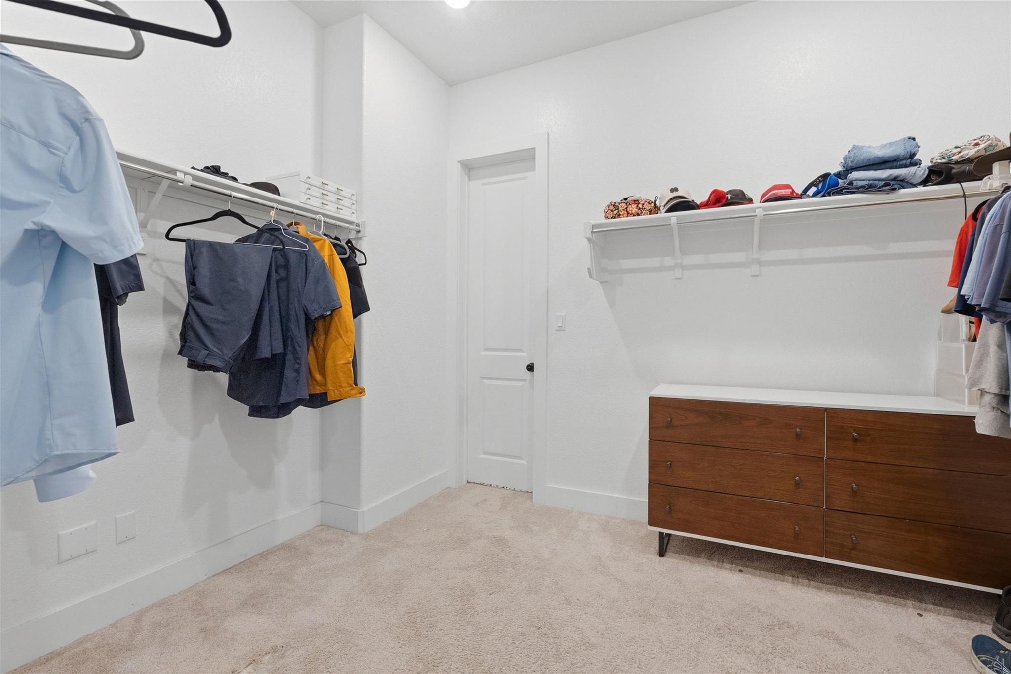 205 Quiet Oak Rd, San Marcos, TX 78666