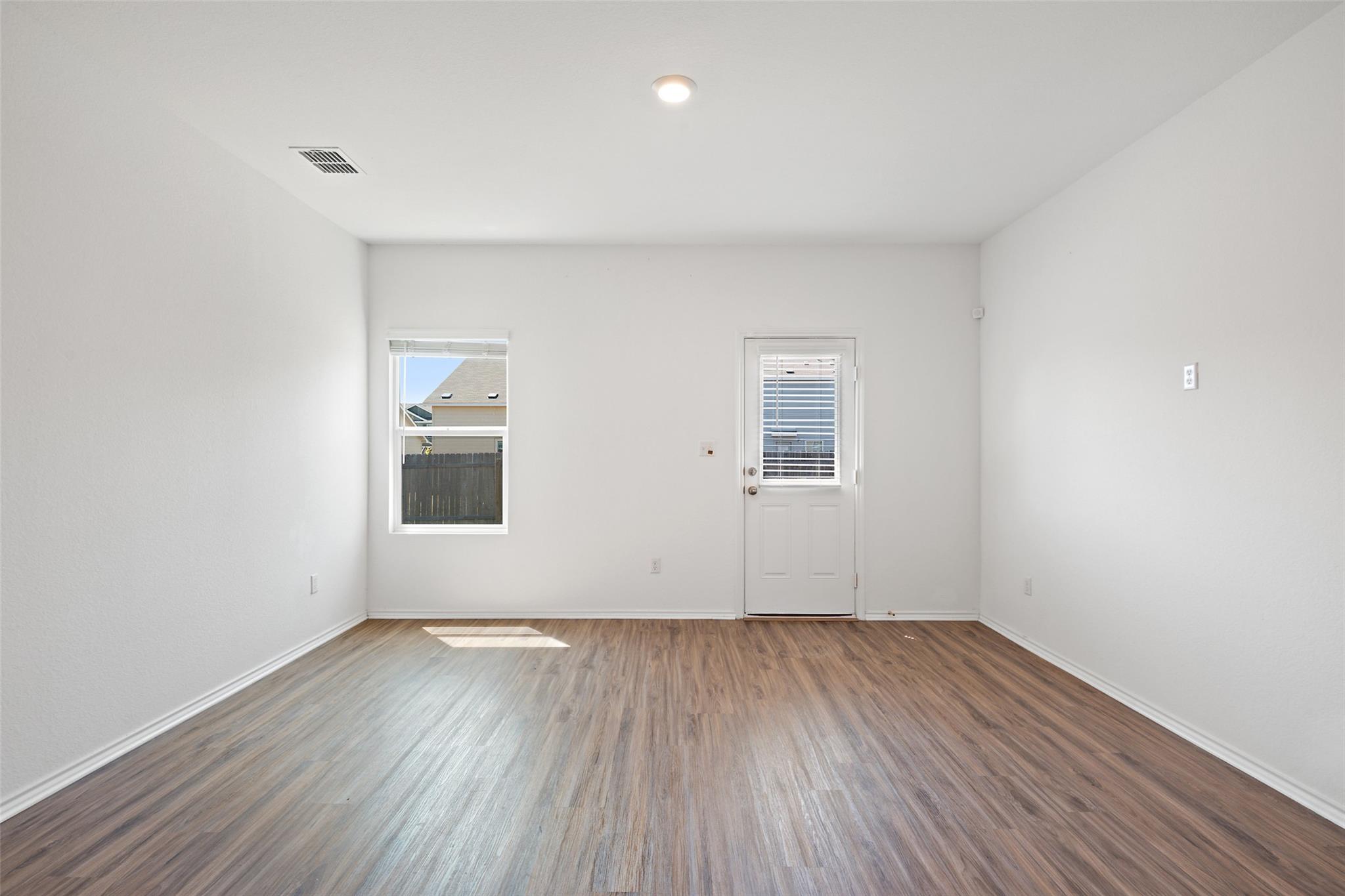 13803 Tordillo Dr, Elgin, TX 78621