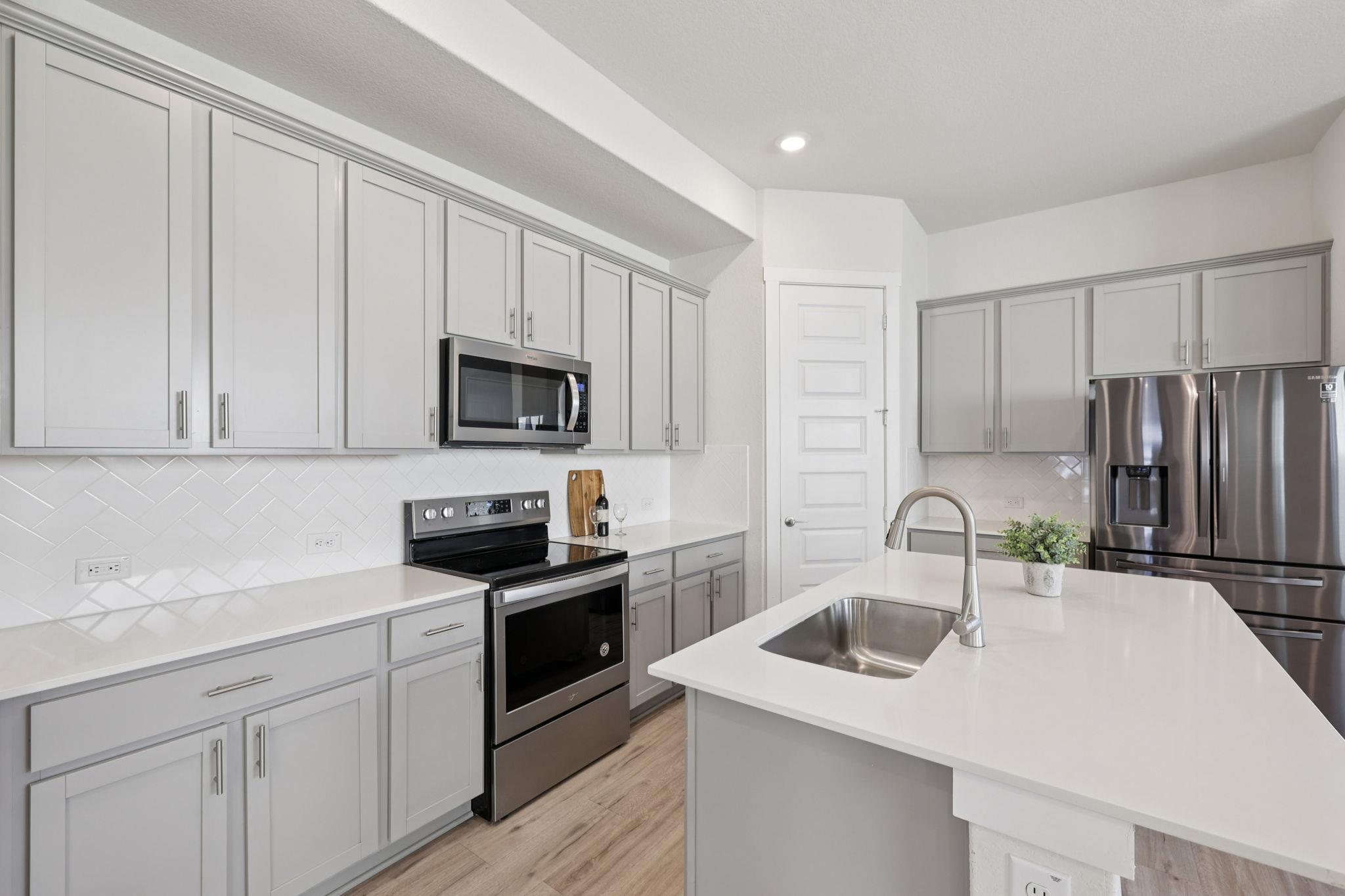 1024 Bear Track Loop, Georgetown, TX 78628