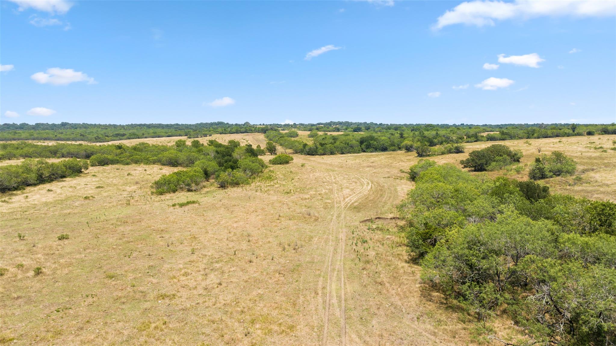 6035 State Park Rd, Lockhart, TX 78644