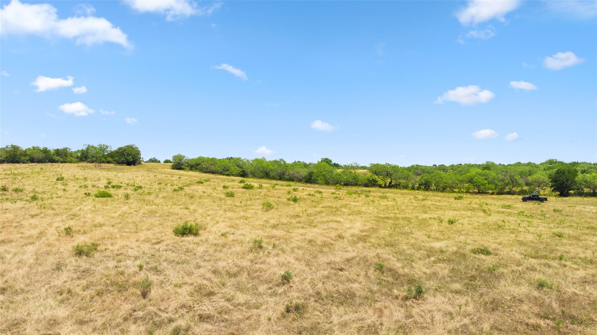 6035 State Park Rd, Lockhart, TX 78644