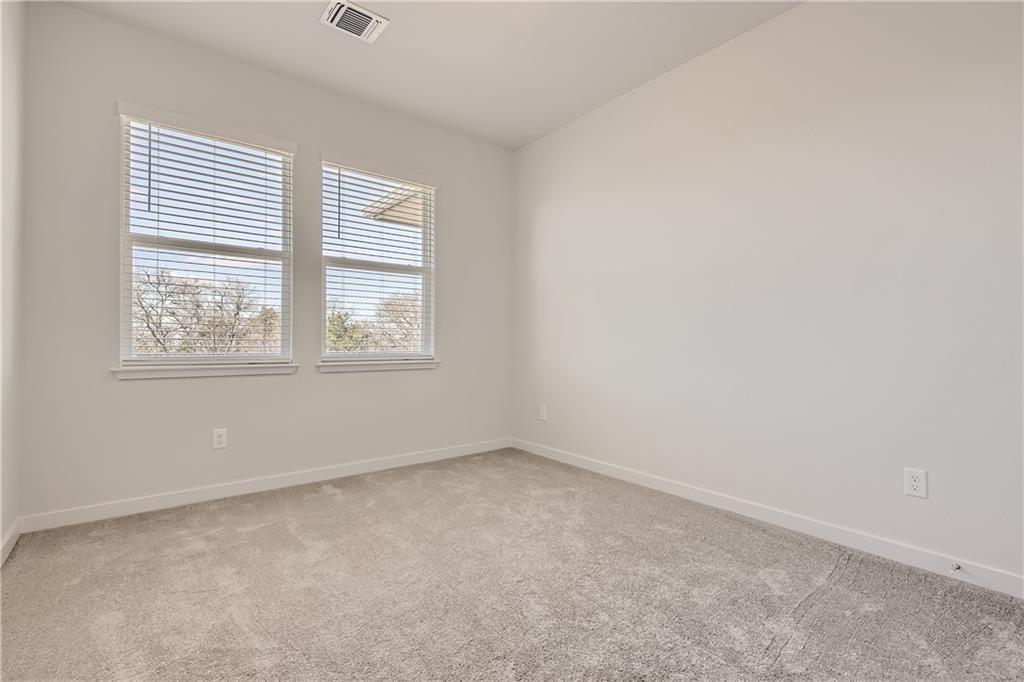 605 W South St # 311, Leander, TX 78641