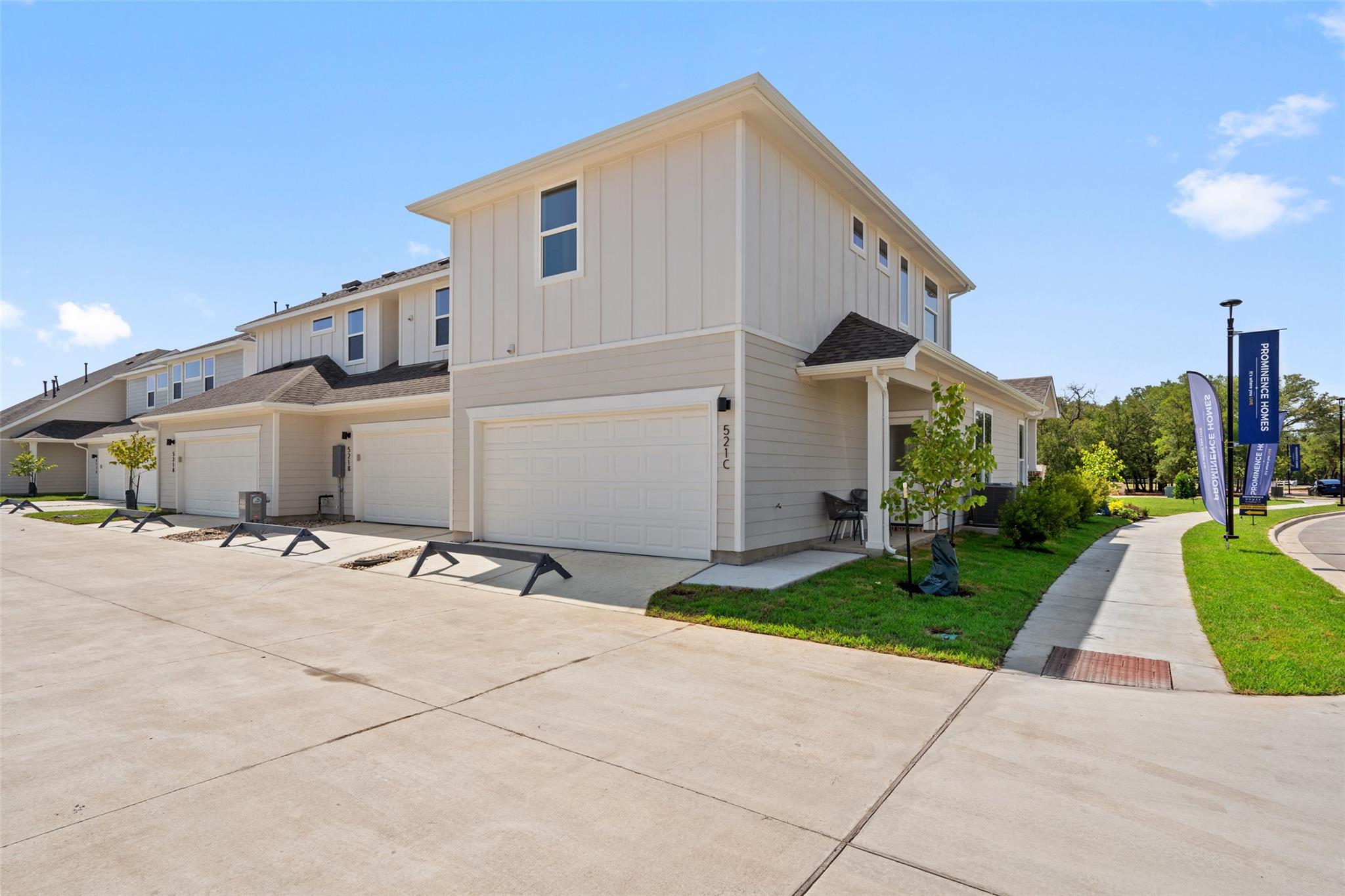 529A Burlington Dr, Buda, TX 78610