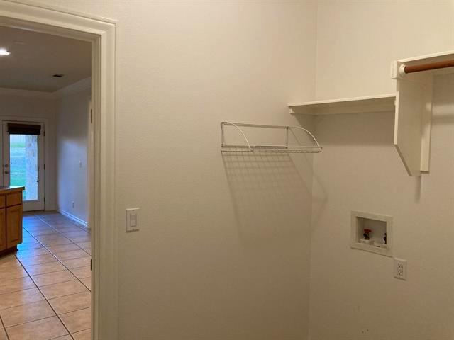 127 Turkey Run, Meadowlakes, TX 78654