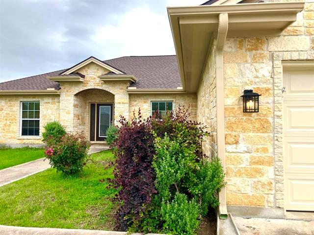 127 Turkey Run, Meadowlakes, TX 78654