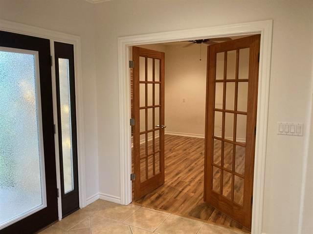 127 Turkey Run, Meadowlakes, TX 78654