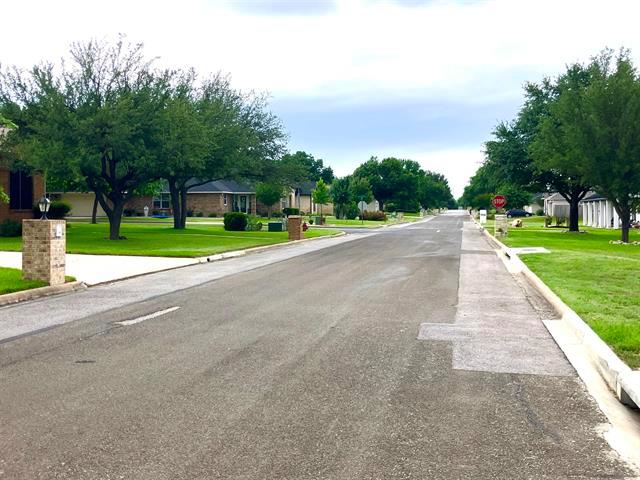 127 Turkey Run, Meadowlakes, TX 78654