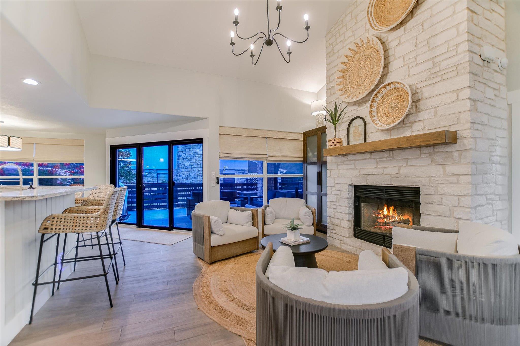 800 Western Bit, Horseshoe Bay, TX 78657