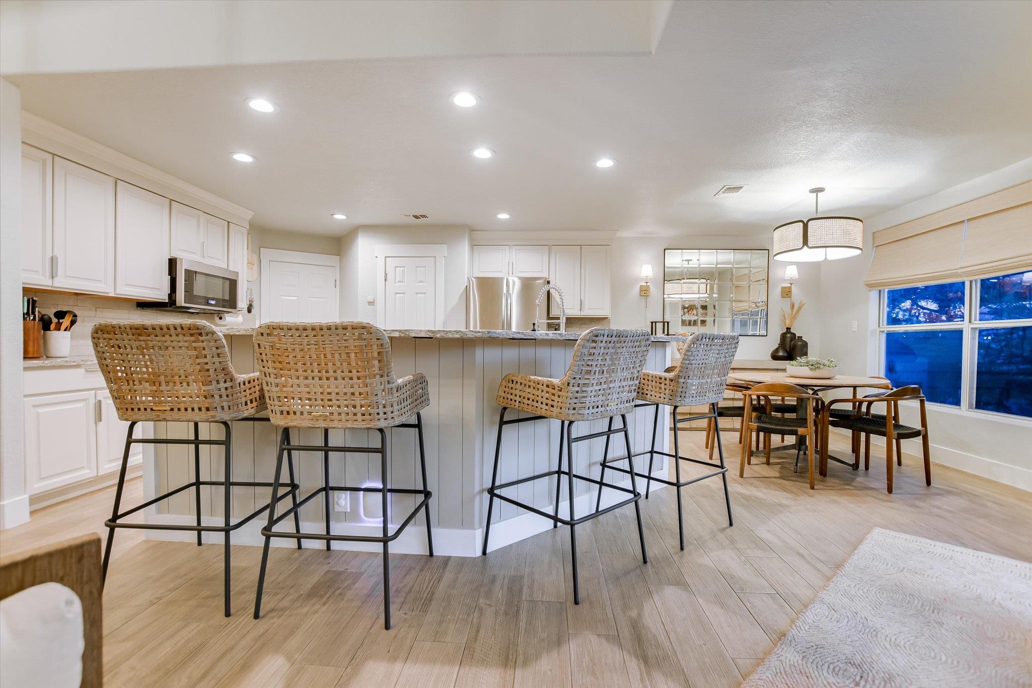 800 Western Bit, Horseshoe Bay, TX 78657