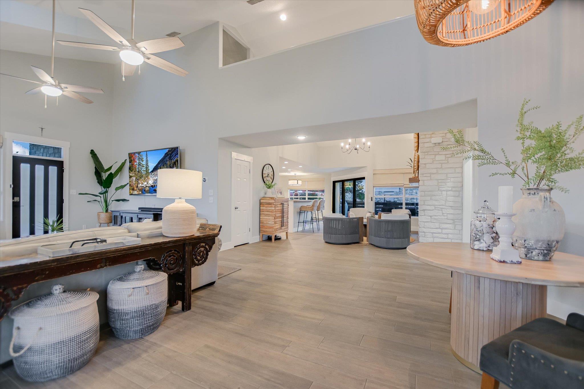 800 Western Bit, Horseshoe Bay, TX 78657