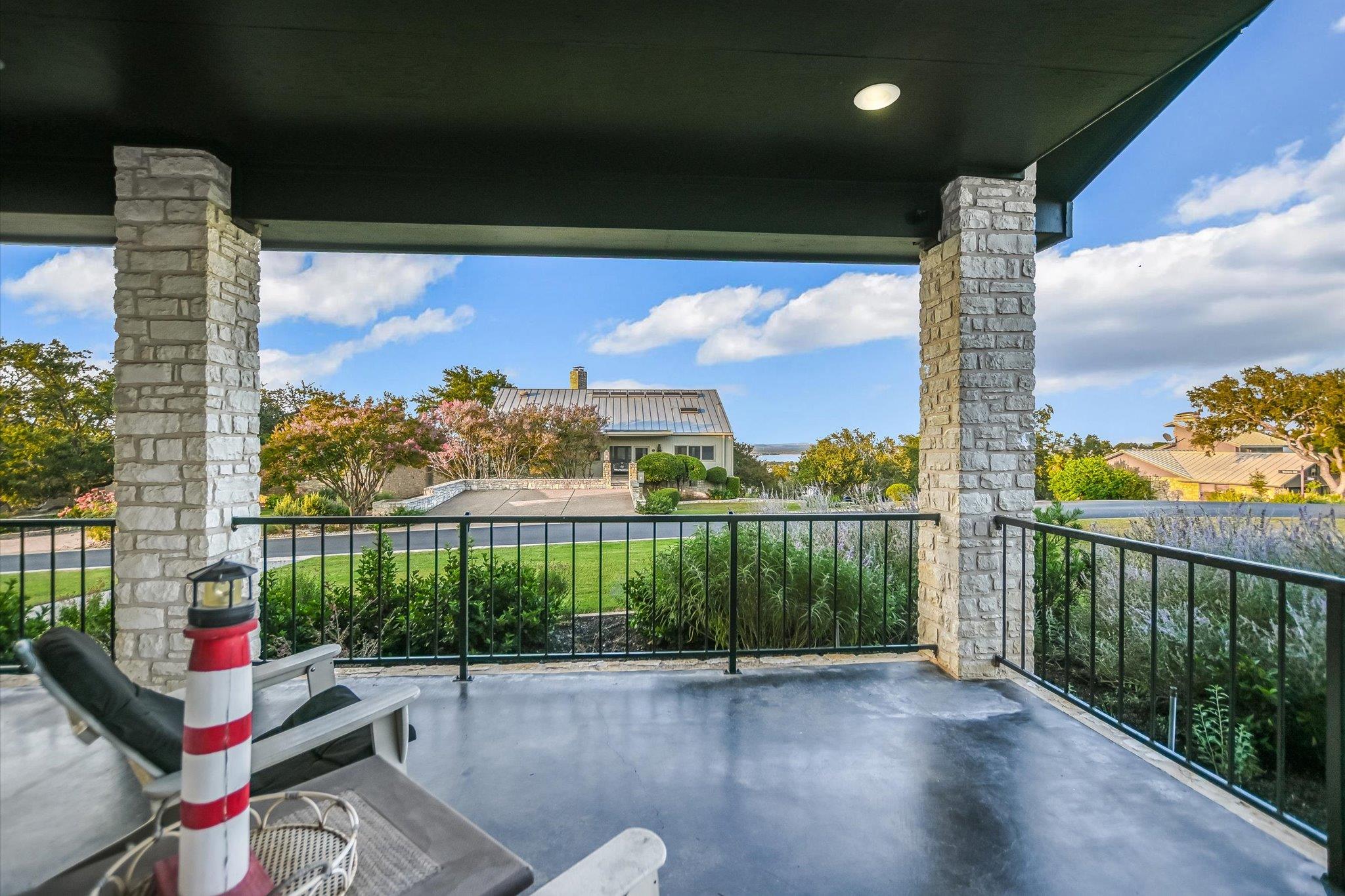 800 Western Bit, Horseshoe Bay, TX 78657