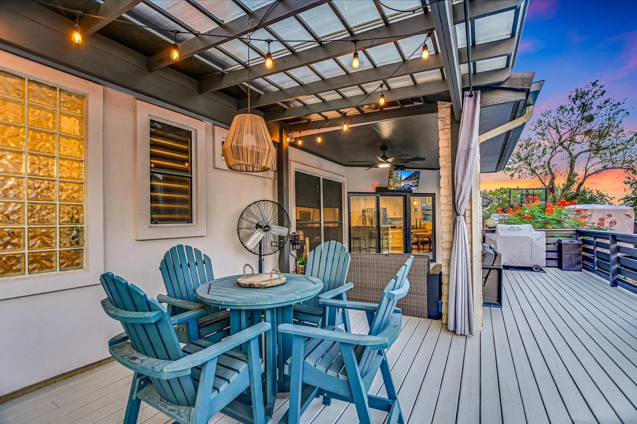 800 Western Bit, Horseshoe Bay, TX 78657