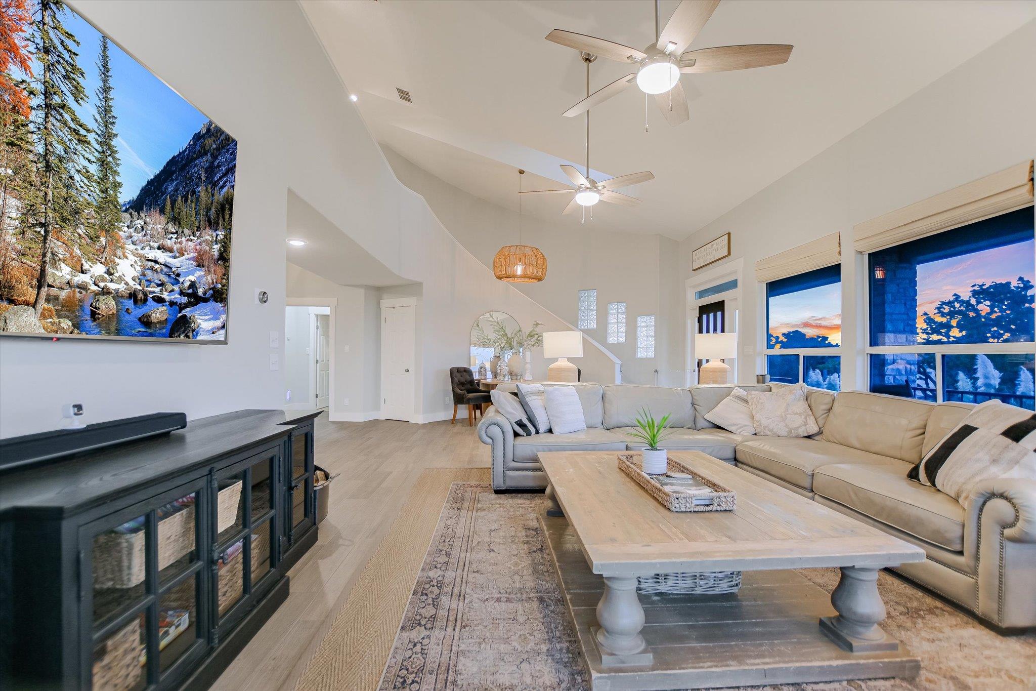 800 Western Bit, Horseshoe Bay, TX 78657