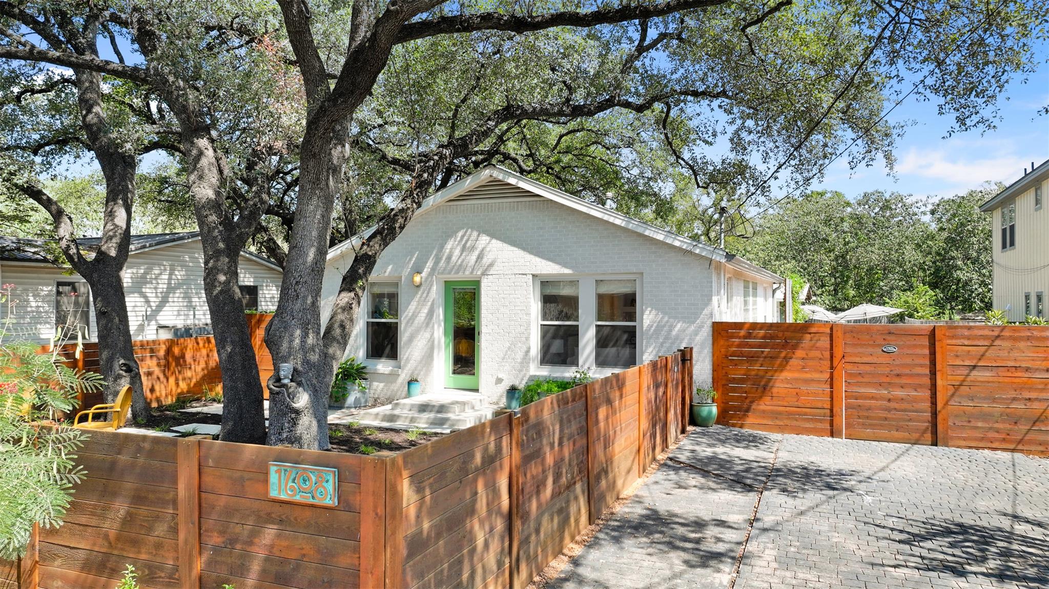 1608 Morgan Ln, Austin, TX 78704