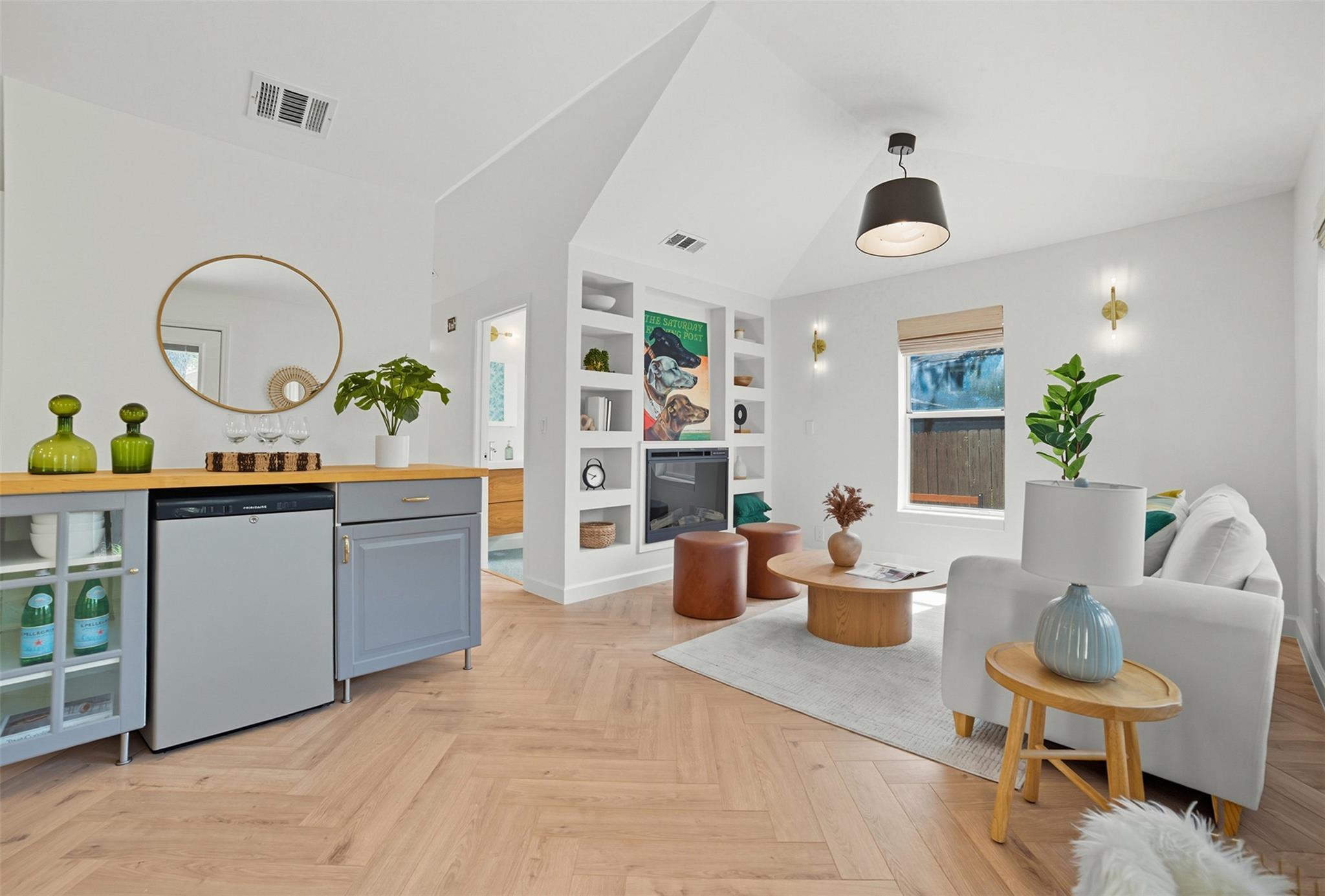 1608 Morgan Ln, Austin, TX 78704