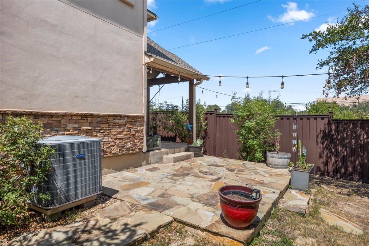 13904 Ashton Woods Cir # 24, Austin, TX 78727