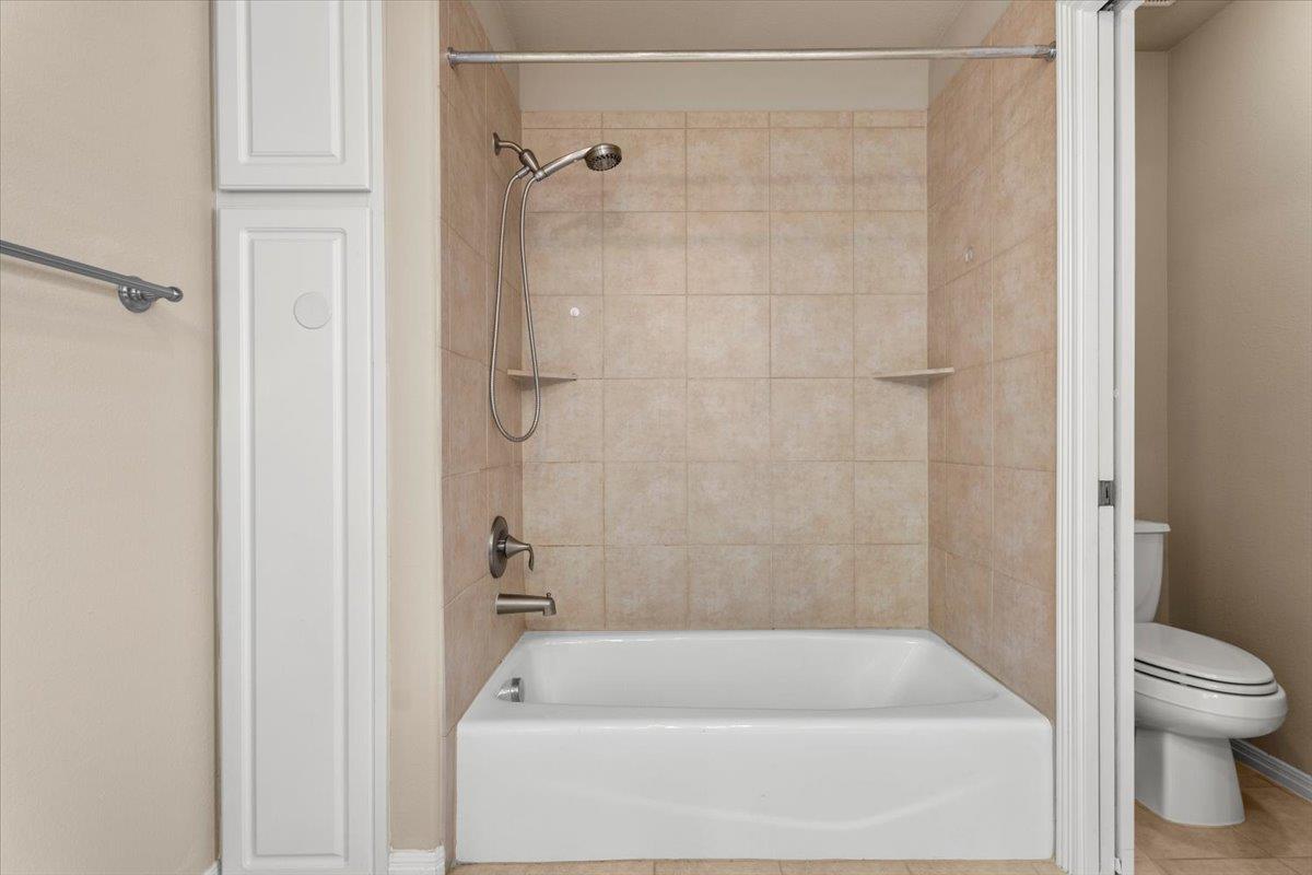 13904 Ashton Woods Cir # 24, Austin, TX 78727