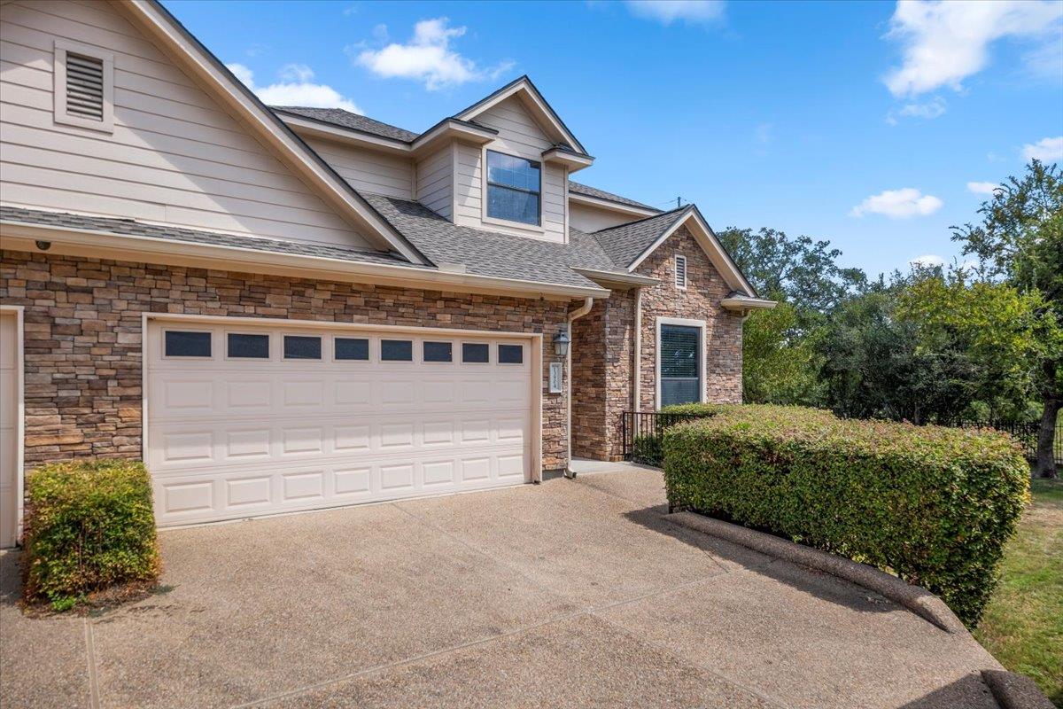 13904 Ashton Woods Cir # 24, Austin, TX 78727