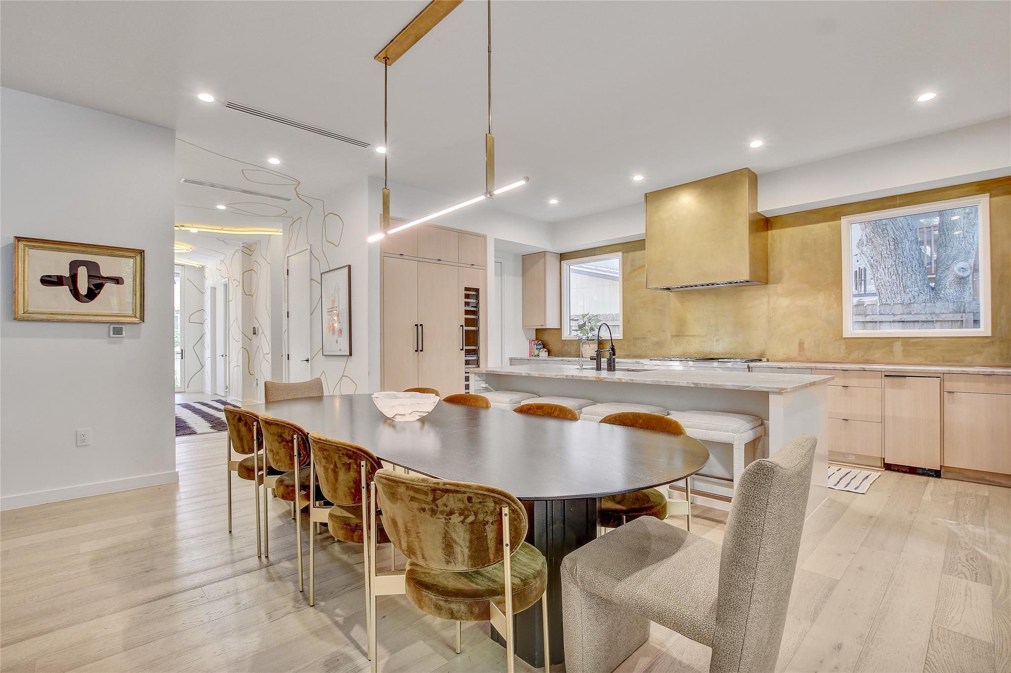 2006 Ford St, Austin, TX 78704