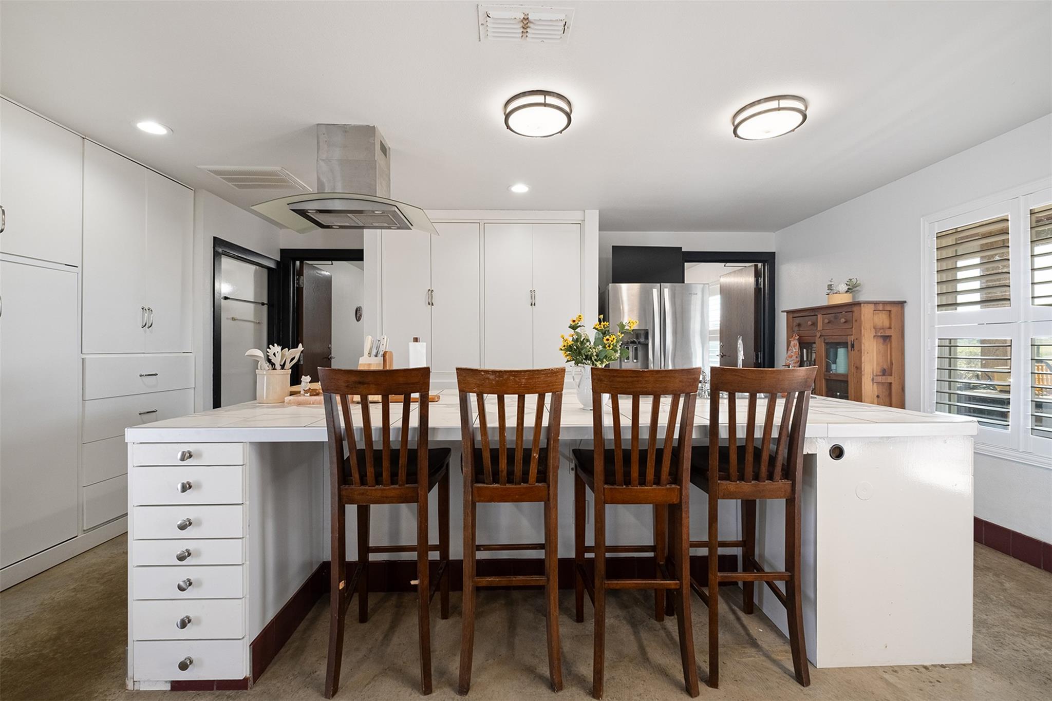 142 Zimmerhanzel Rd, Flatonia, TX 78941