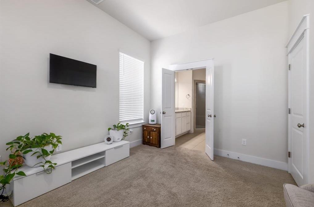 13501 Metric Blvd # 16, Austin, TX 78727