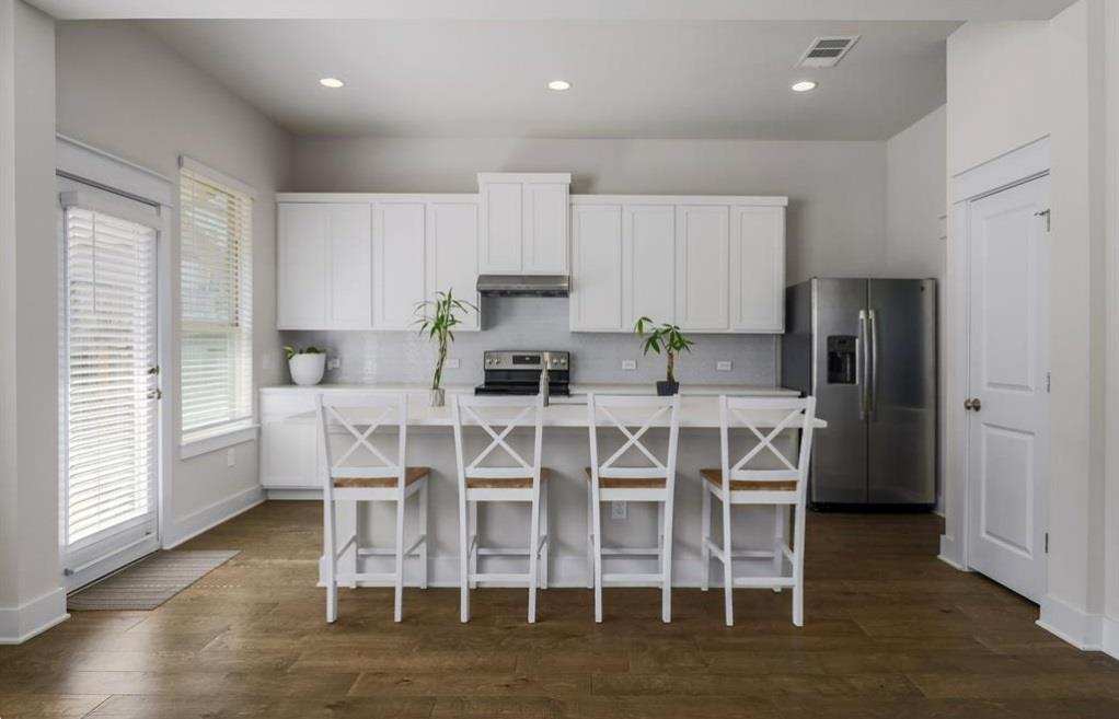 13501 Metric Blvd # 16, Austin, TX 78727