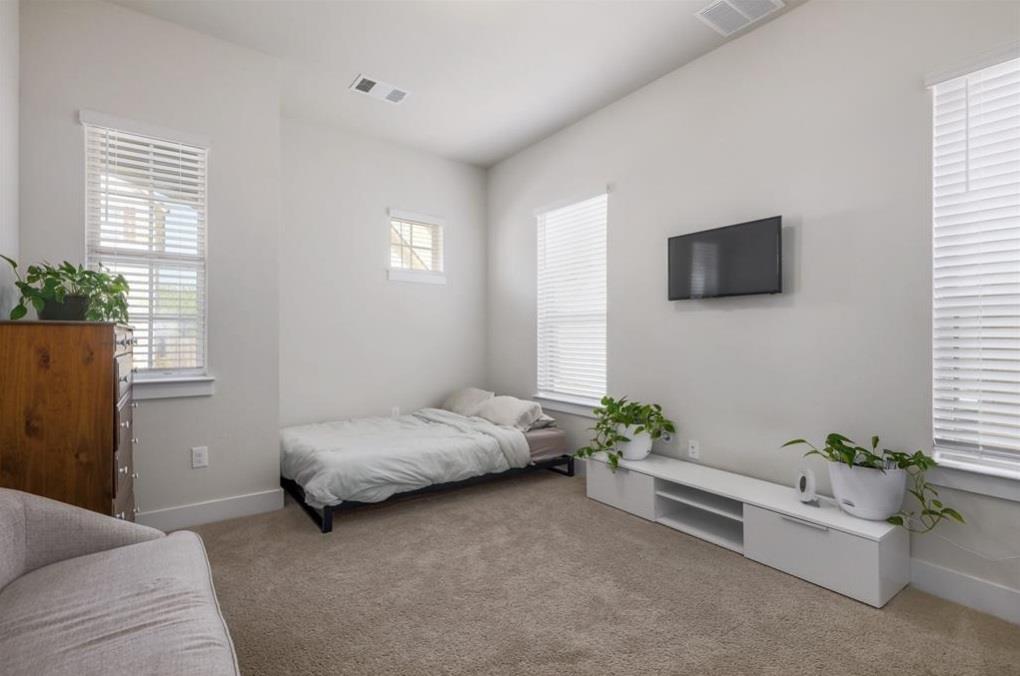 13501 Metric Blvd # 16, Austin, TX 78727