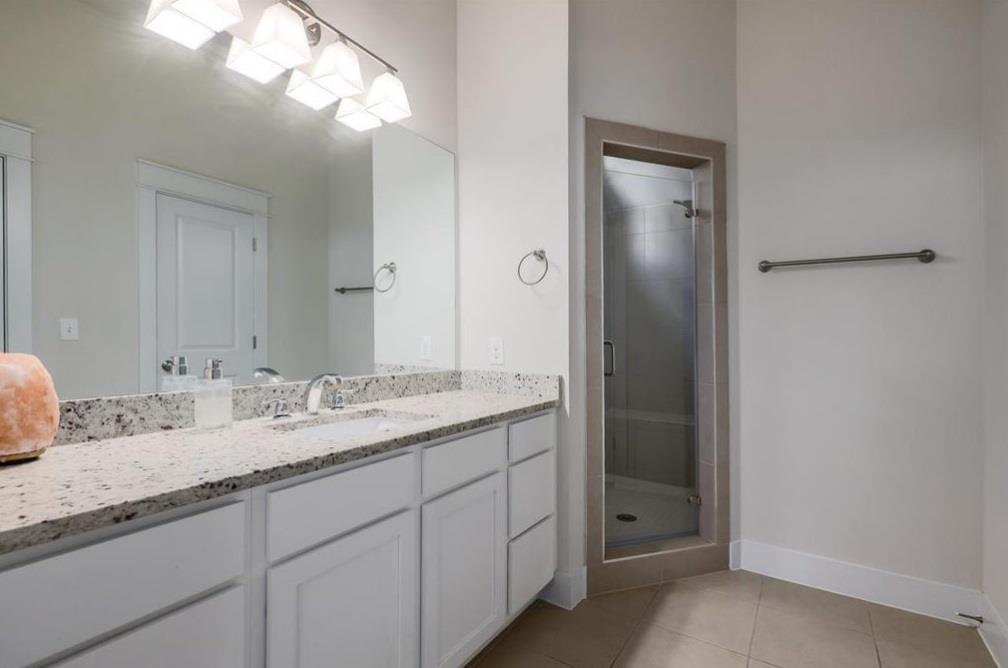 13501 Metric Blvd # 16, Austin, TX 78727