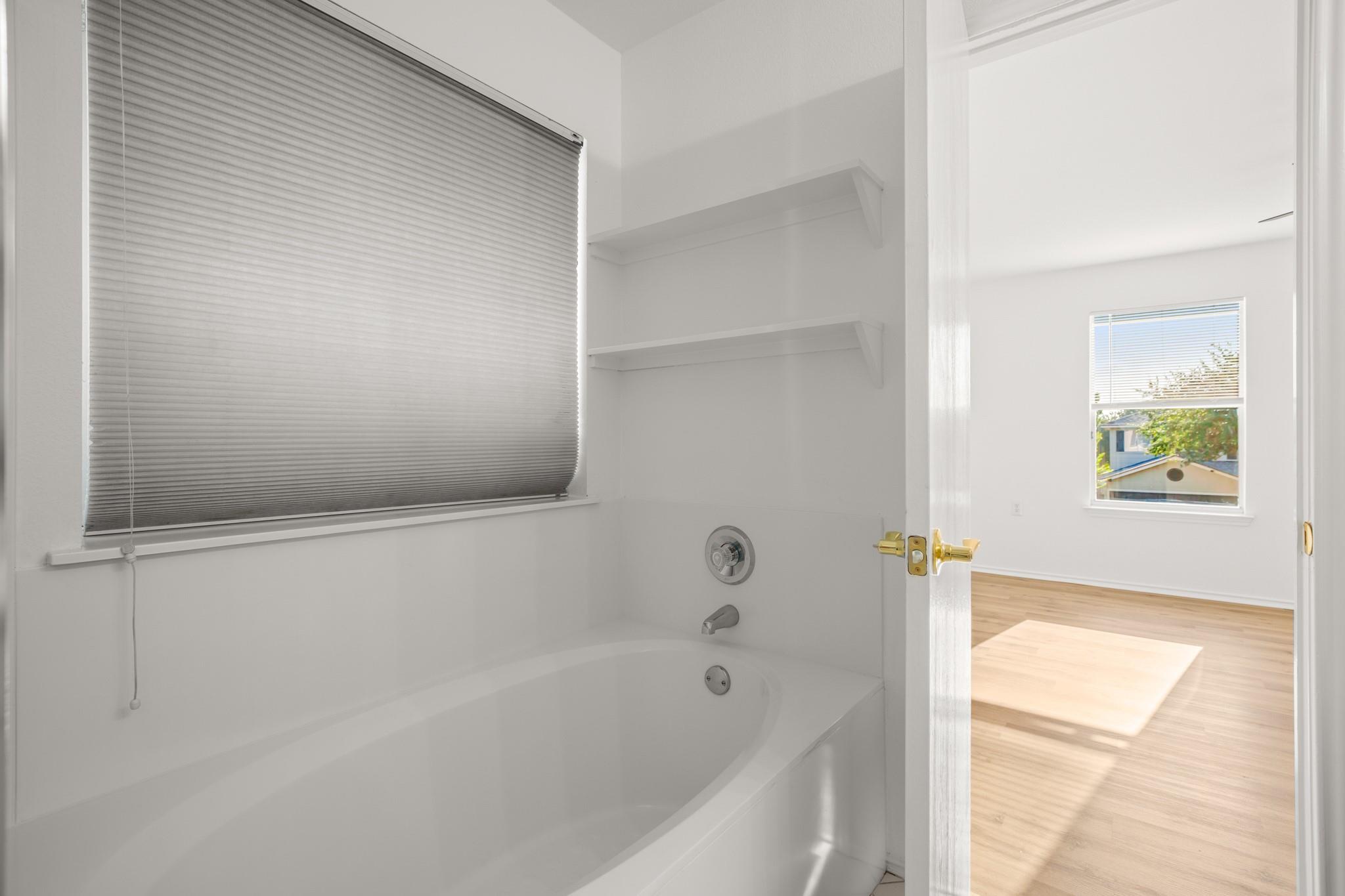 11302 Robert Wooding Dr, Austin, TX 78748