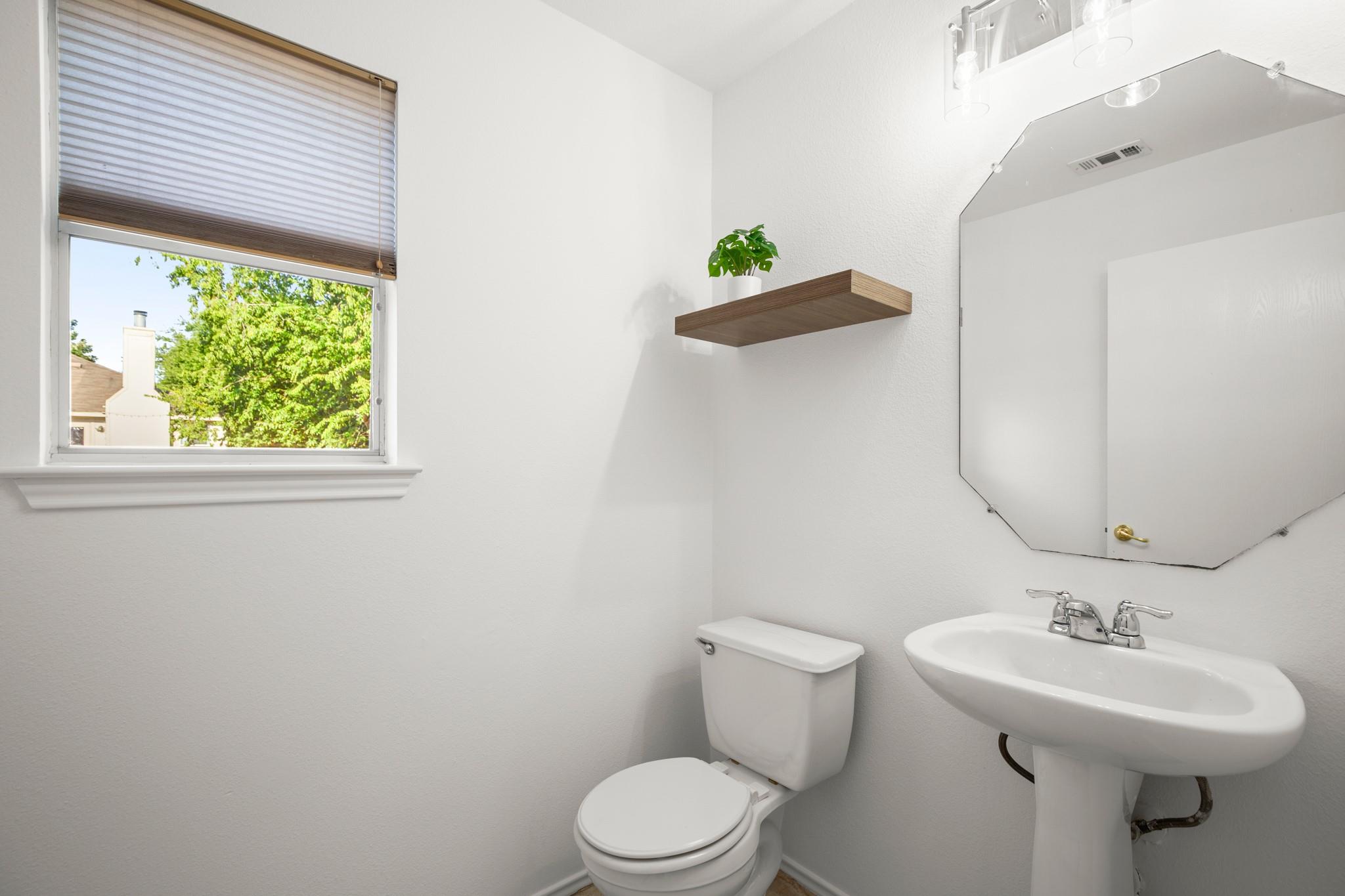 11302 Robert Wooding Dr, Austin, TX 78748