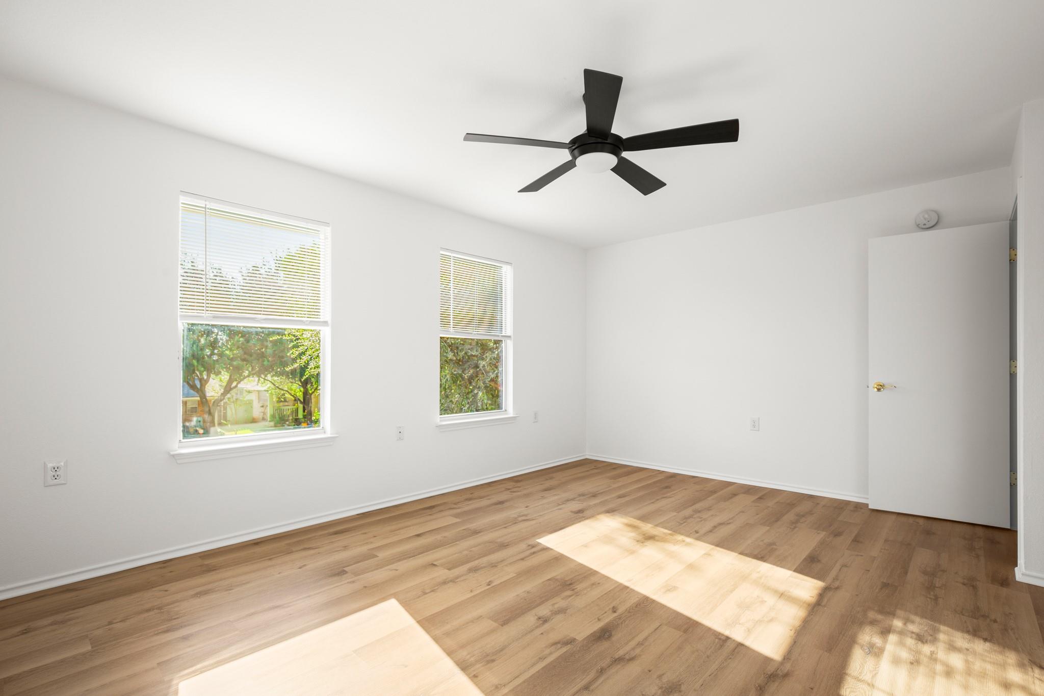 11302 Robert Wooding Dr, Austin, TX 78748