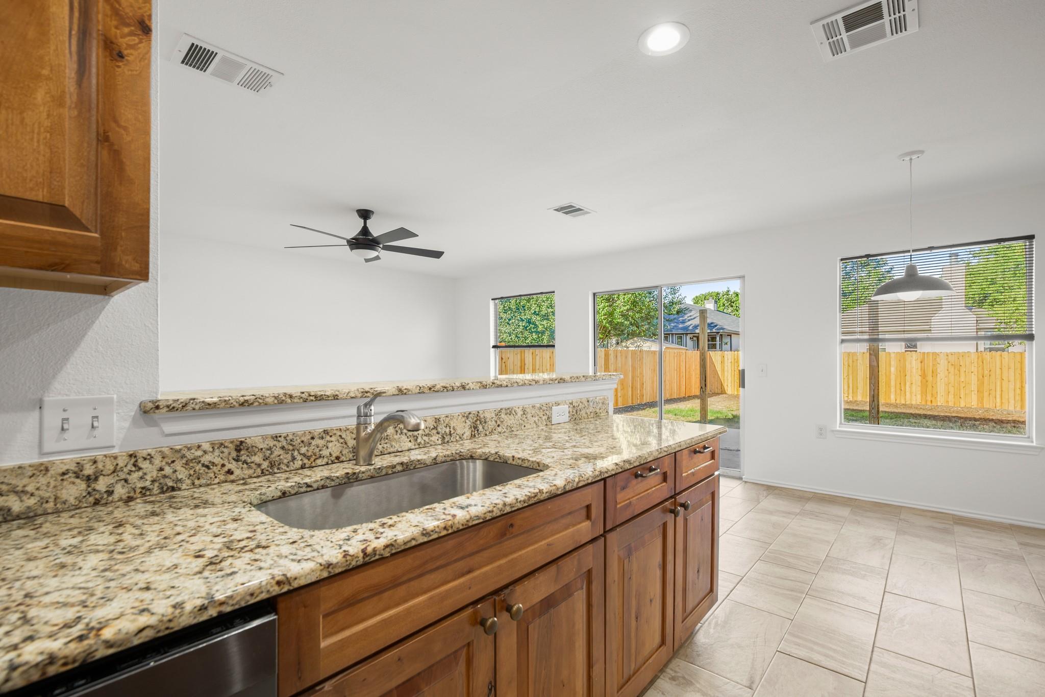 11302 Robert Wooding Dr, Austin, TX 78748