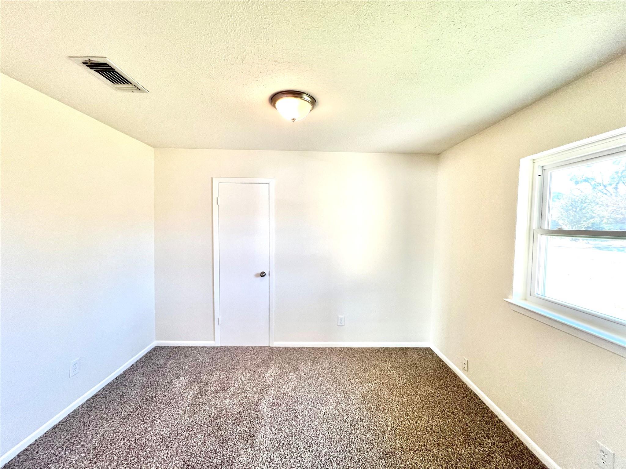 2002 Patricia St, Copperas Cove, TX 76522