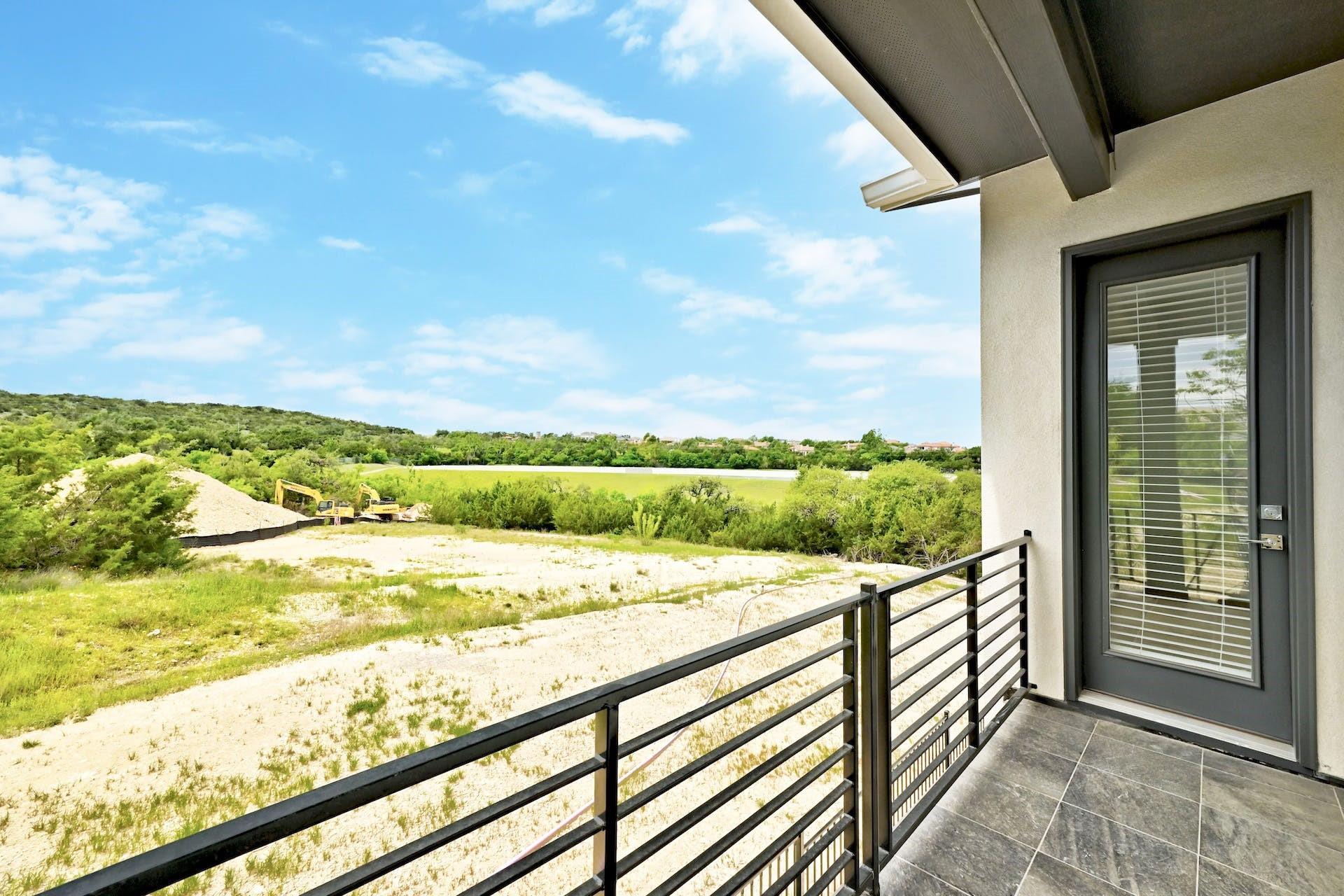 2050 Lohmans Spur # 1801, Lakeway, TX 78734