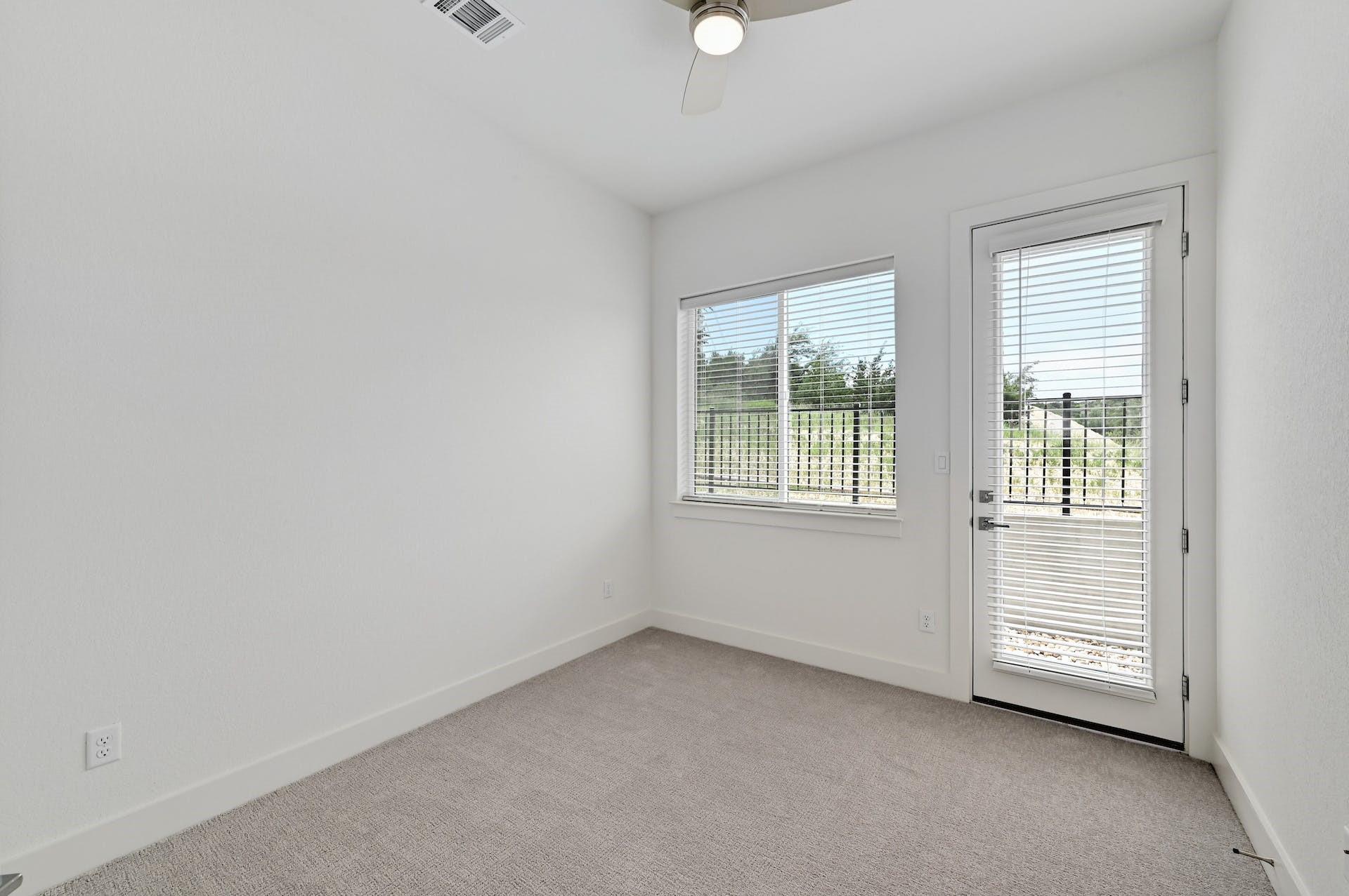 2050 Lohmans Spur # 1801, Lakeway, TX 78734