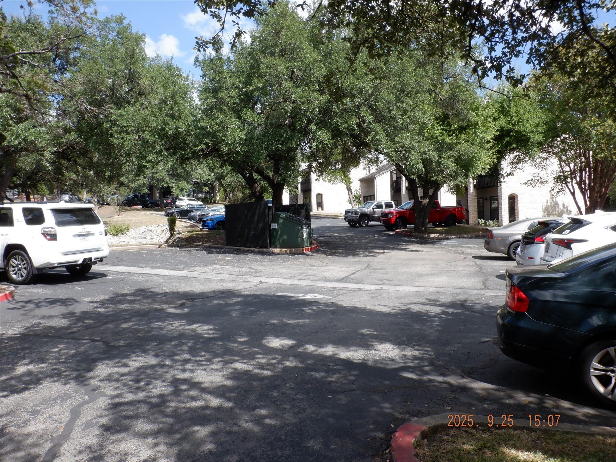 5524 Bee Caves Rd # J5, Austin, TX 78746