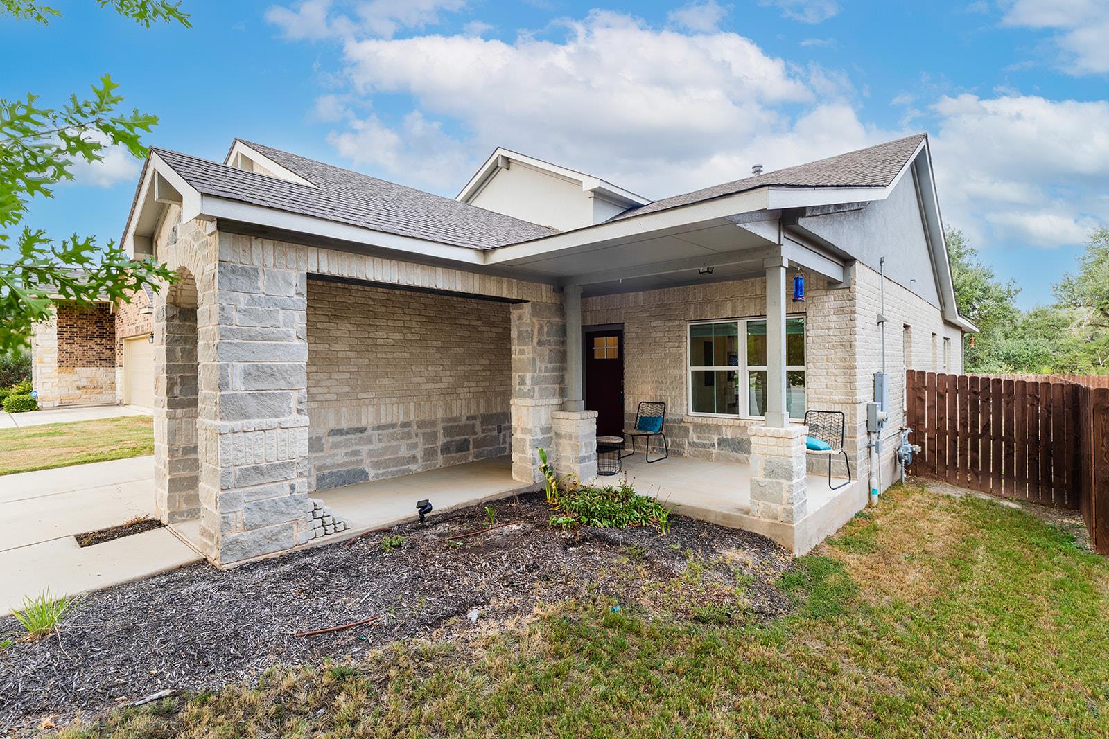 2324 Singletree Bnd, Georgetown, TX 78628