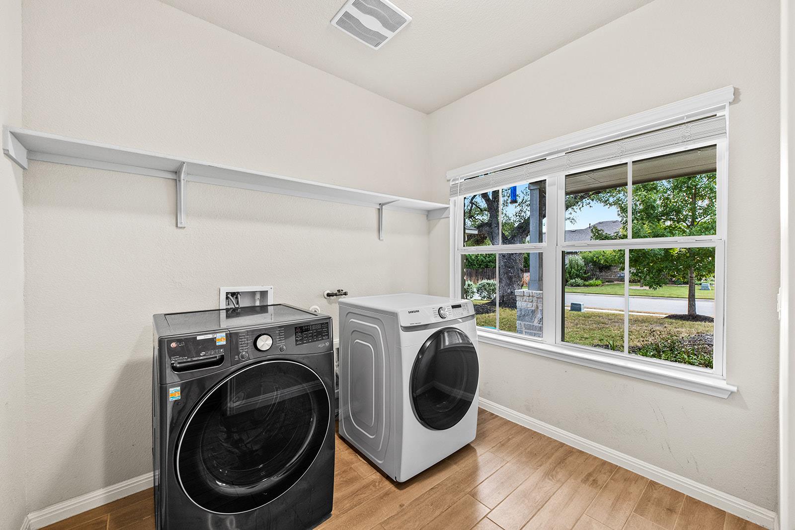 2324 Singletree Bnd, Georgetown, TX 78628